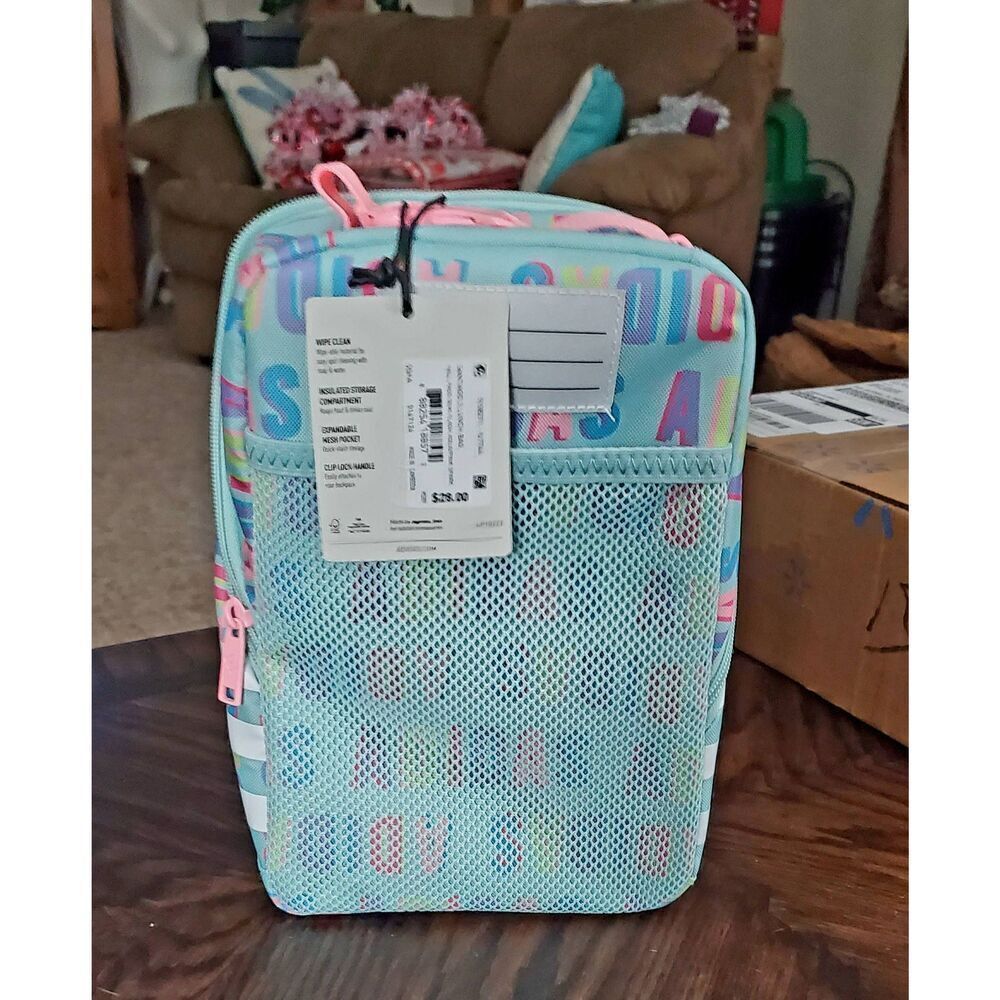 NEW WITH TAGS ADIDAS LUNCHBAG - Picture 2 of 5